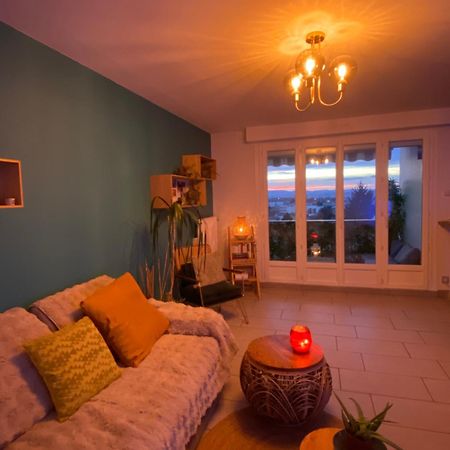 Ferienwohnung Le Paisible Décines-Charpieu Exterior foto